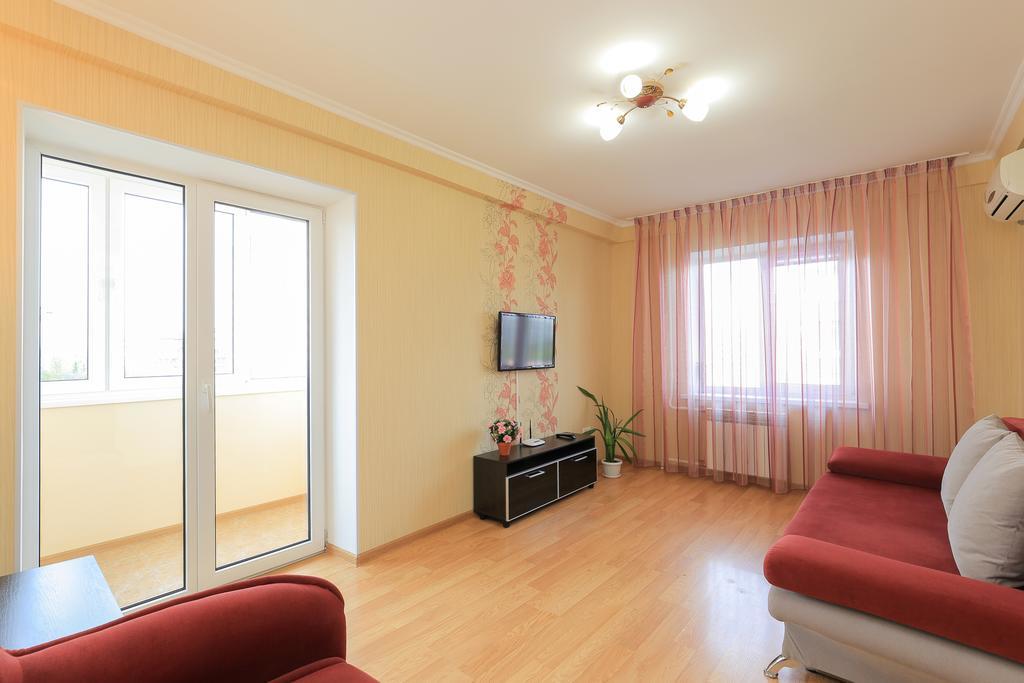 Apartment On Obolonskiy Prospect 12 Kijów Zewnętrze zdjęcie