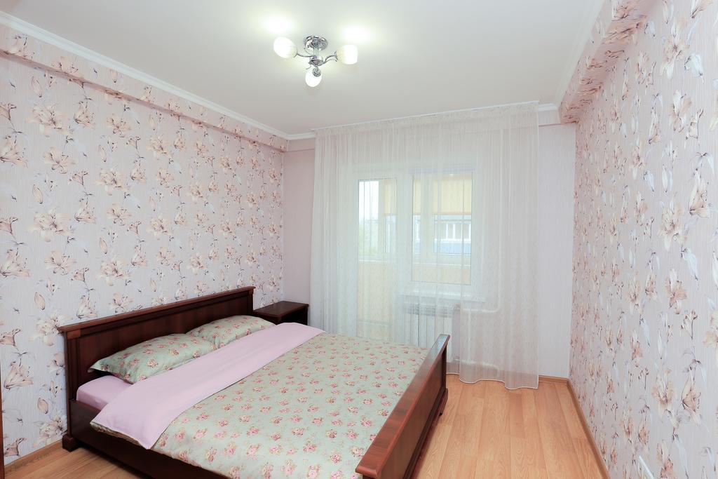 Apartment On Obolonskiy Prospect 12 Kijów Zewnętrze zdjęcie